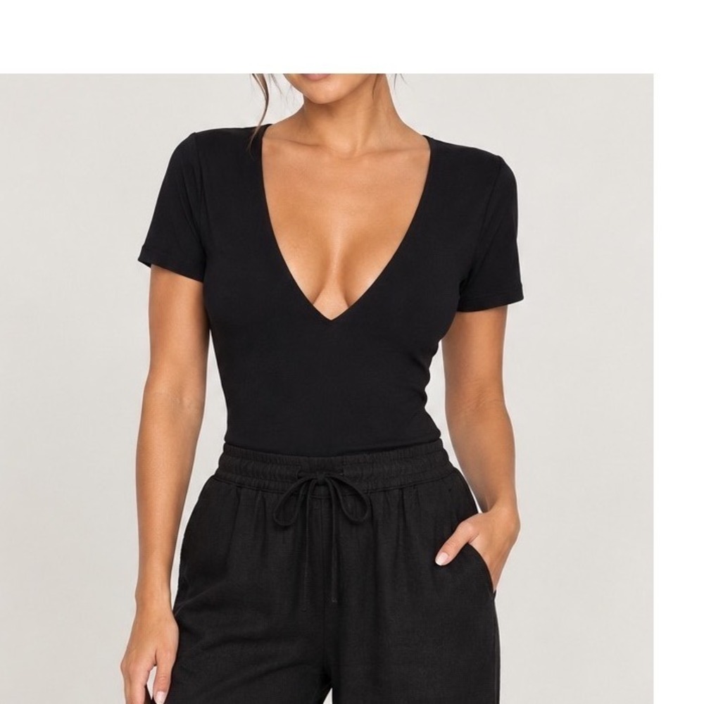 House of Harlow 1960 Bodysuit Women's XL Deep V Neck Plunge Thong Snap Black